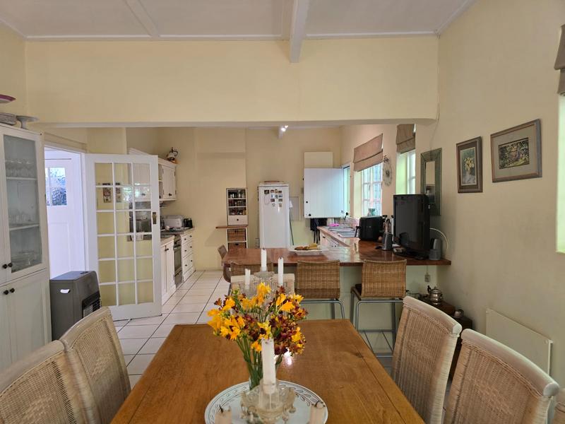 3 Bedroom Property for Sale in Lakeside Western Cape